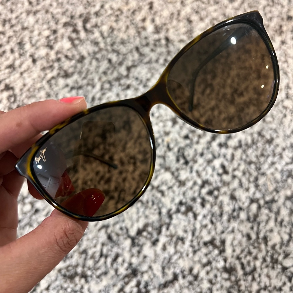 Maui Jim OCEAN Tortoise-Peacock Frame with Bronze Lens